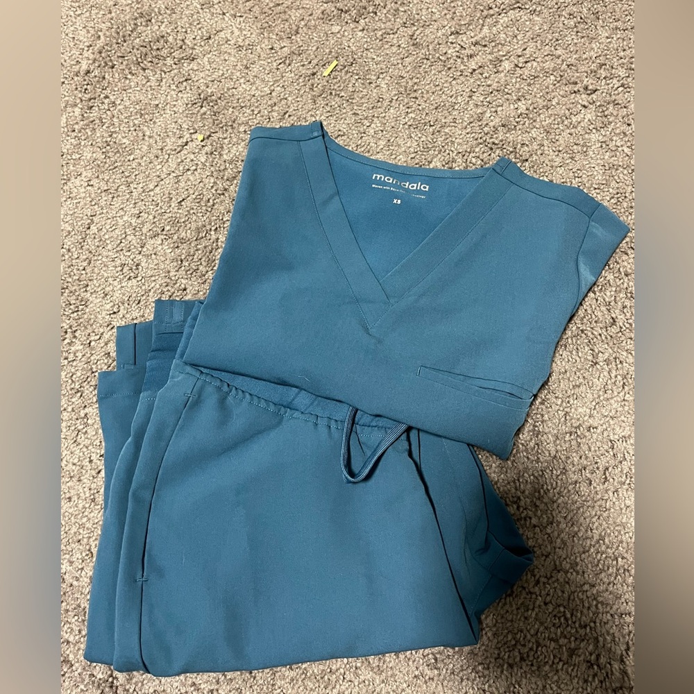 Mandala scrub set — harbor blue